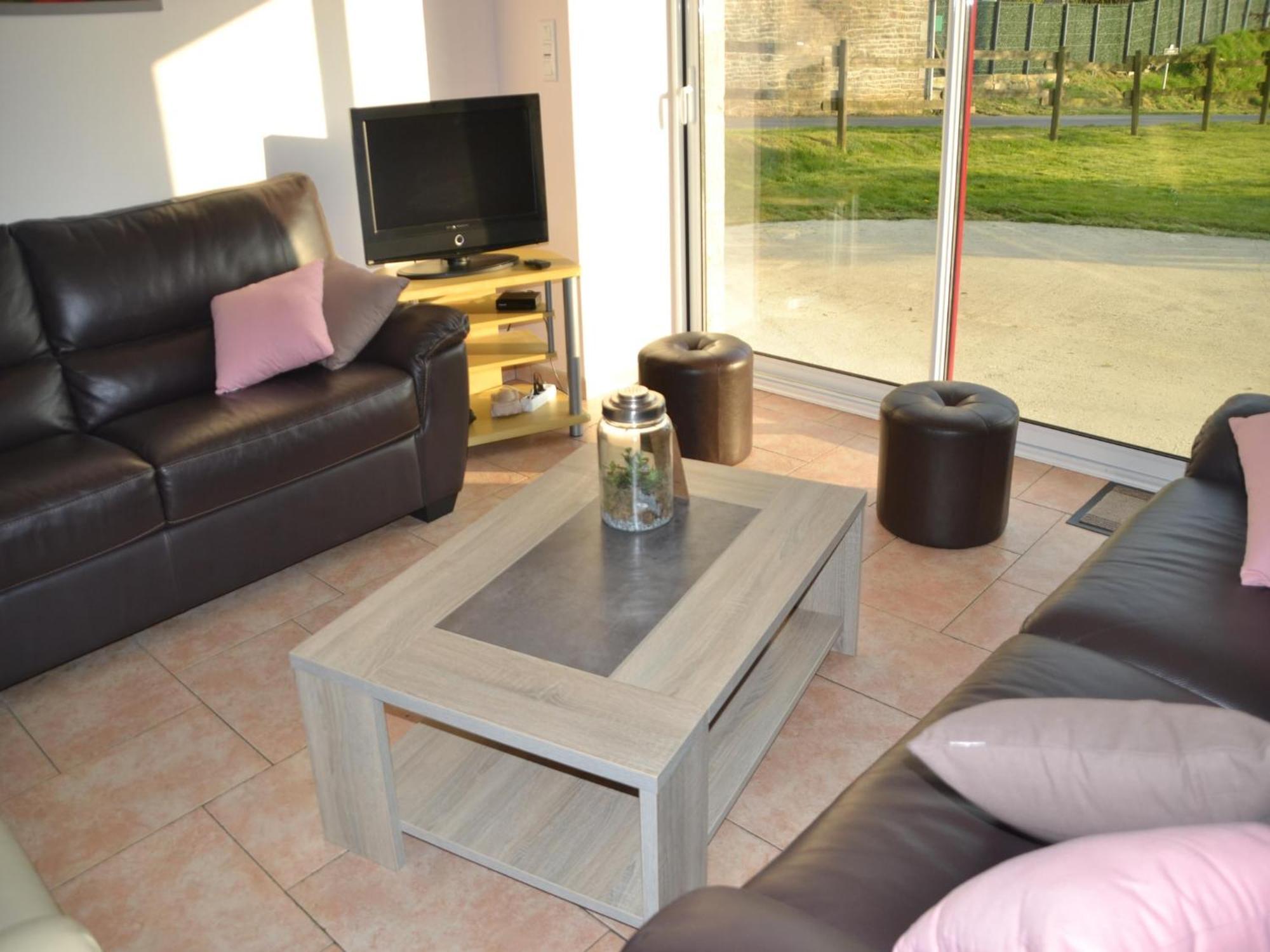 Modern Cottage In Normandy With Large Garden Isigny-le-Buat Exterior photo